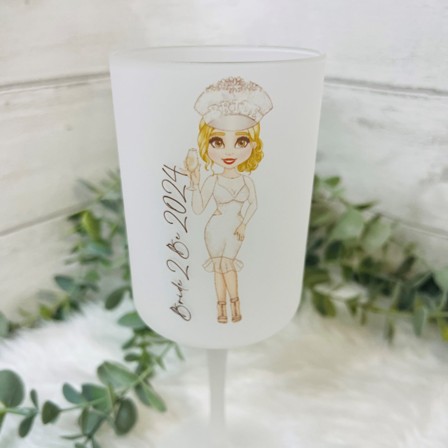Frosted Wine Glass, Personalised Hen Party Glass, Maid of Honour Gift,  Bridesmaid Proposal Gifts