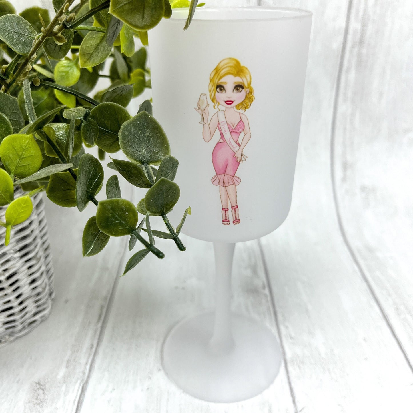 Frosted Wine Glass, Personalised Hen Party Glass, Maid of Honour Gift,  Bridesmaid Proposal Gifts