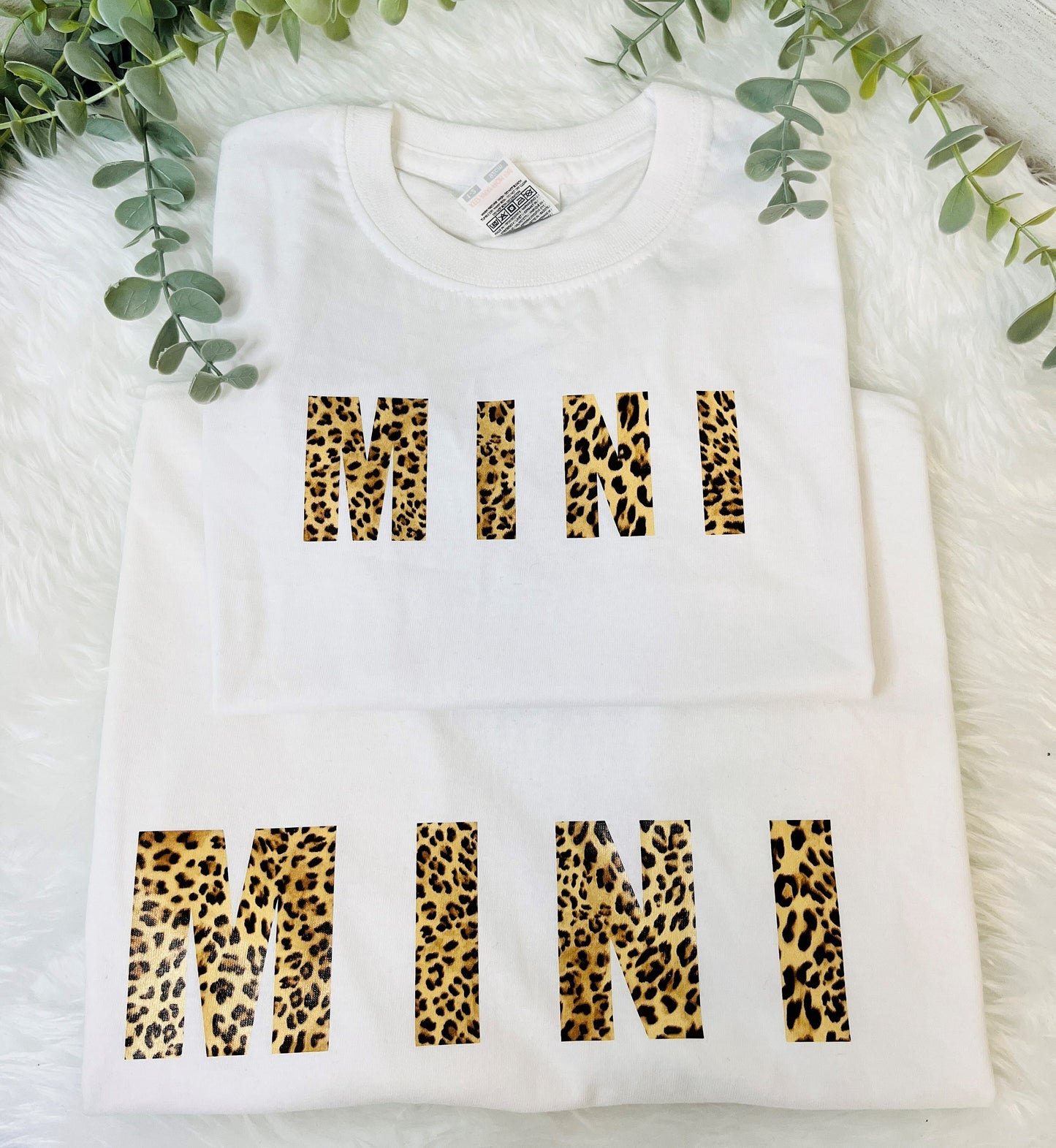 Mama and Mini Matching T-shirts, Mama and Me Tees, Matching Family T-Shirts, Mother and Daughter
